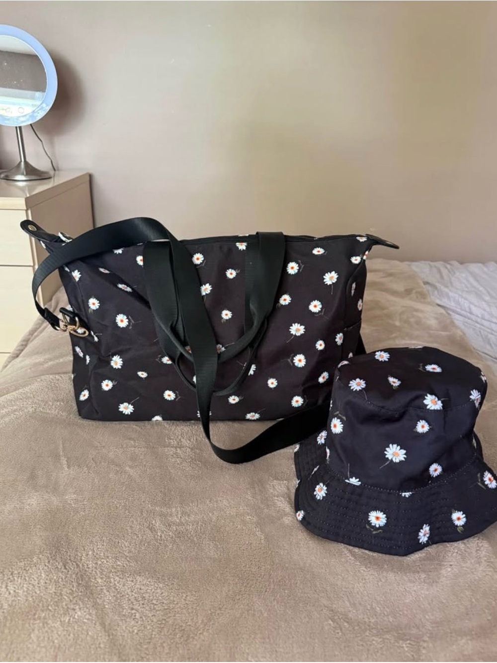 Alice + Olivia Duffle Bag and Bucket
Hat Set